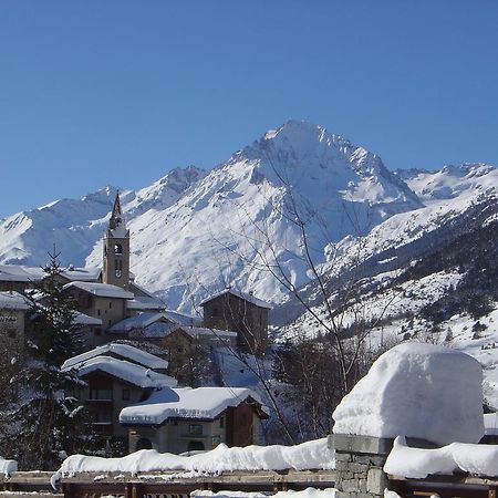La Joubarde Lägenhet Lanslevillard Exteriör bild