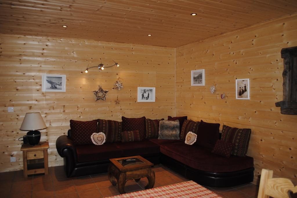La Joubarde Lägenhet Lanslevillard Rum bild