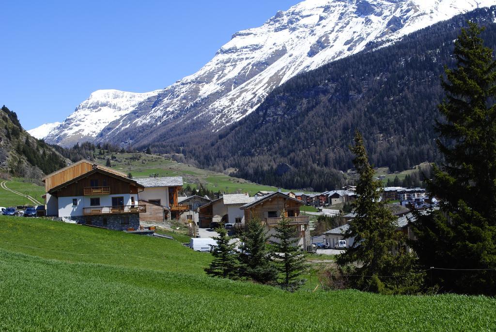 La Joubarde Lägenhet Lanslevillard Exteriör bild